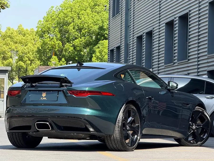 Jaguar F-TYPE 2024 P300 75th Anniversary Edition Hardtop