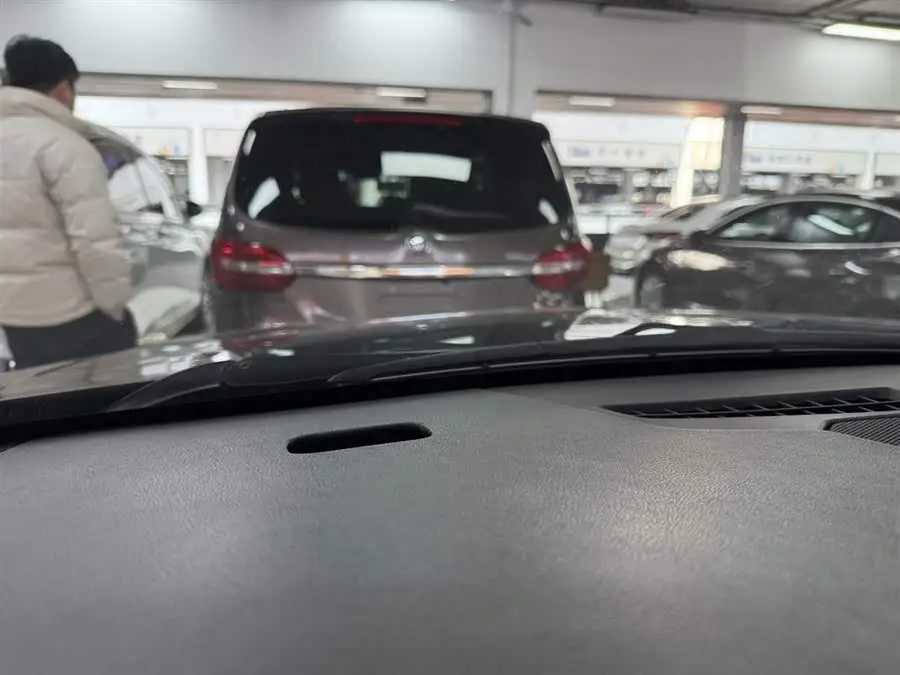 Cadillac XT6 2022 2.0T Six-seat Two-wheel Drive Luxury