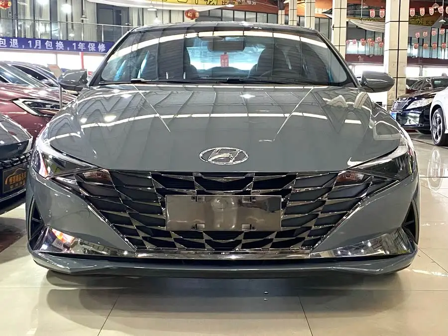 إيلانتر 2022 1.5 لتر CVT LUX النسخة المميزة