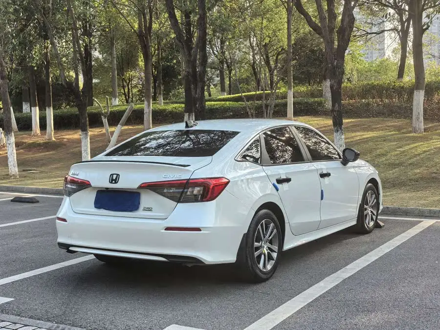 Civic 2023 240TURBO CVT Sport Premium C-Special Edition