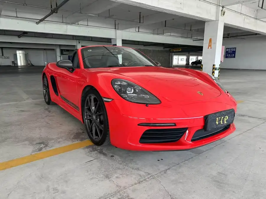 Porsche 718 2020 Model Boxster 2.0T