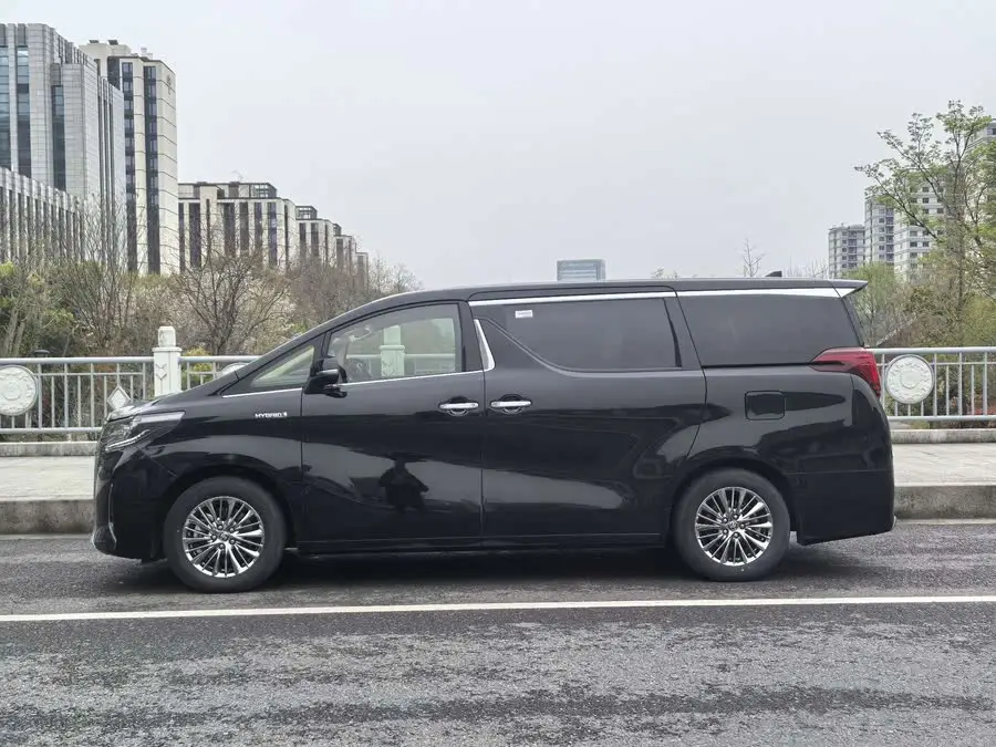 ألڤارد 2021 هايبرد 2.5 لتر إصدار بريميوم