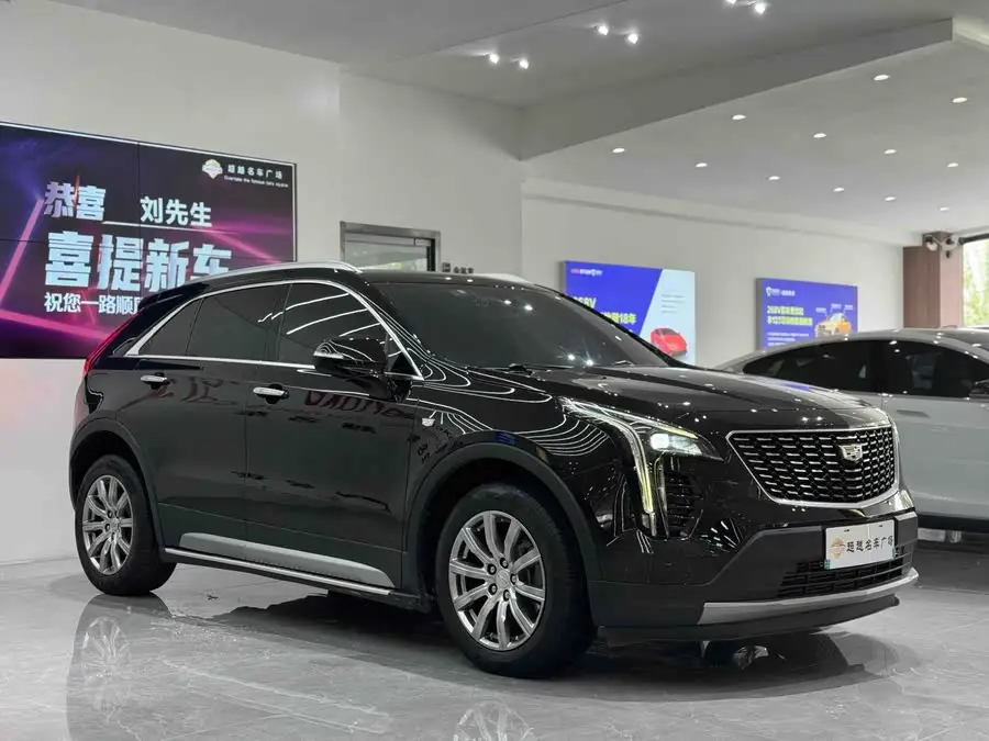 Cadillac XT4 2021 28T Front-Wheel Drive Premium