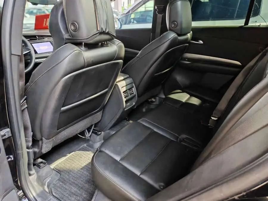 Cadillac XT4 2020 28T FWD Premium