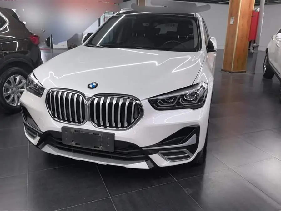 بي إم دبليو X1 2020 sDrive20Li إصدار الاستمتاع