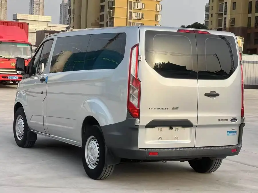 Ford Transit 2019 2.0T Diesel Multi-Purpose Commercial Vehicle Short Wheelbase Low Roof 6-Seater National VI