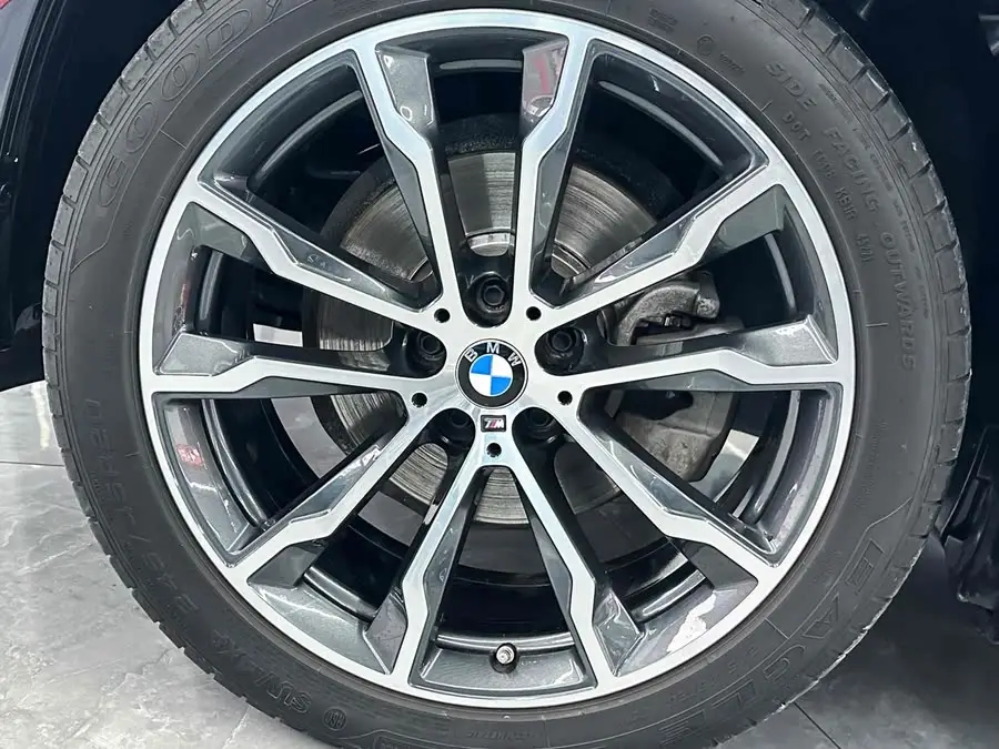 BMW X3 2023 xDrive30i Leading Edition M Night Package