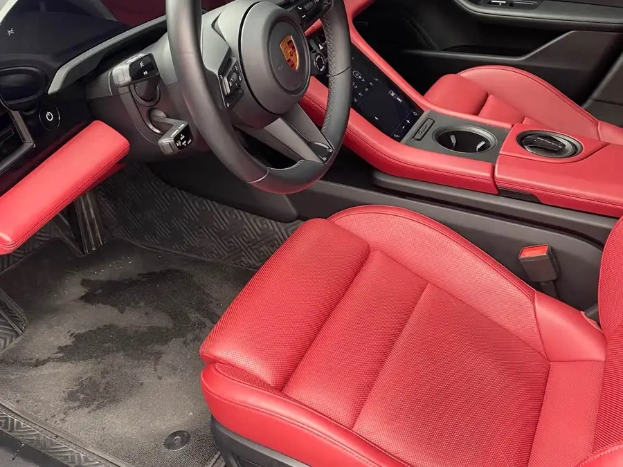 تايكان 2022 طراز تايكان