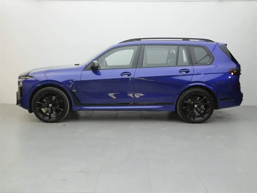 BMW X7 2023 xDrive M60i