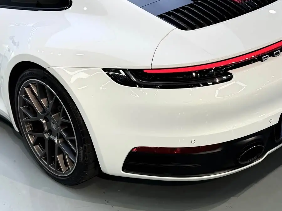 Porsche 911 2020 Carrera 3.0T