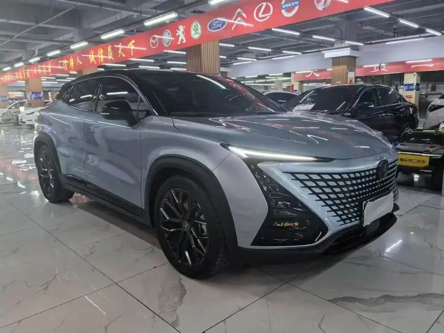 شانجان UNI-T 2022 2.0T إصدار الملاحة