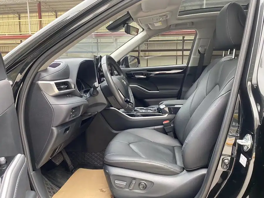 هايلاندر 2022 380T دفع رباعي بريميوم 7 مقاعد