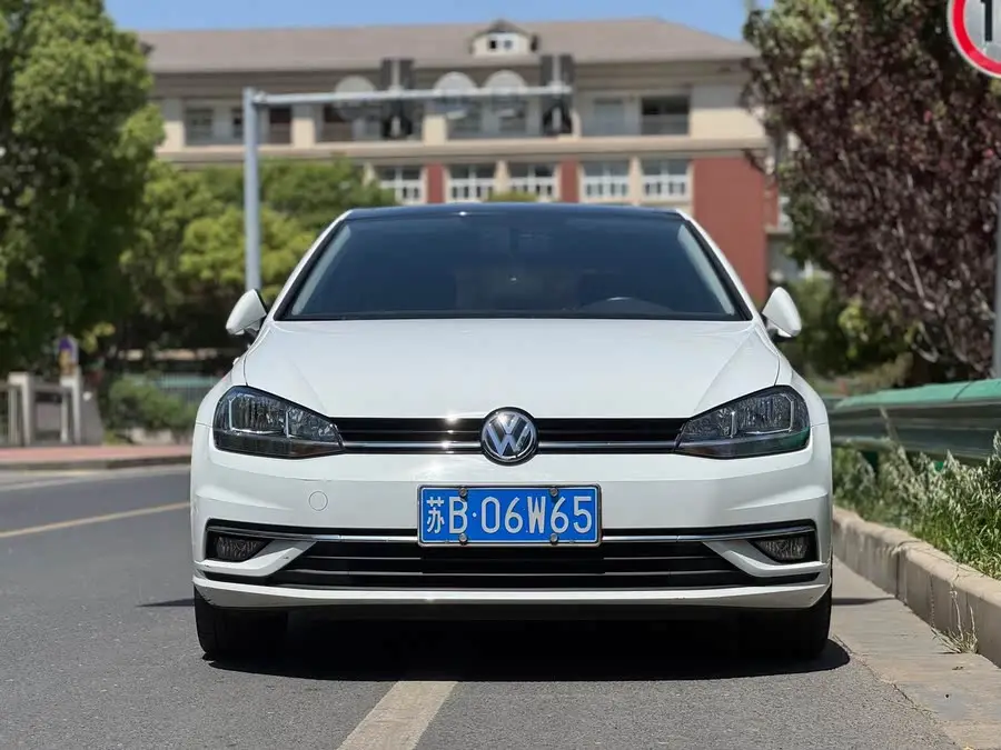 غولف 2020 طراز 200TSI DSG راحة