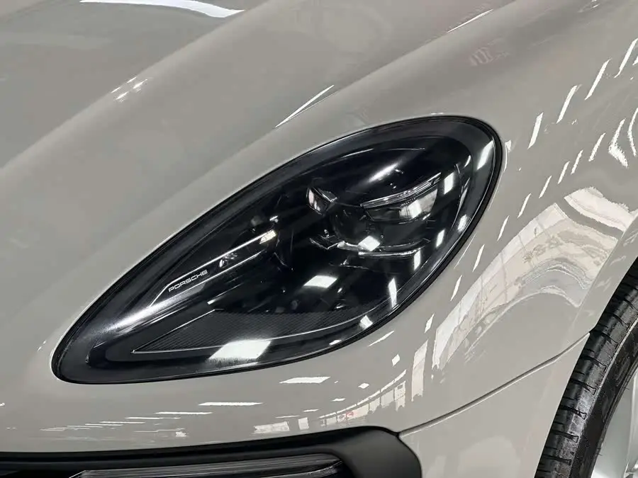 2022 Macan Macan T 2.0T