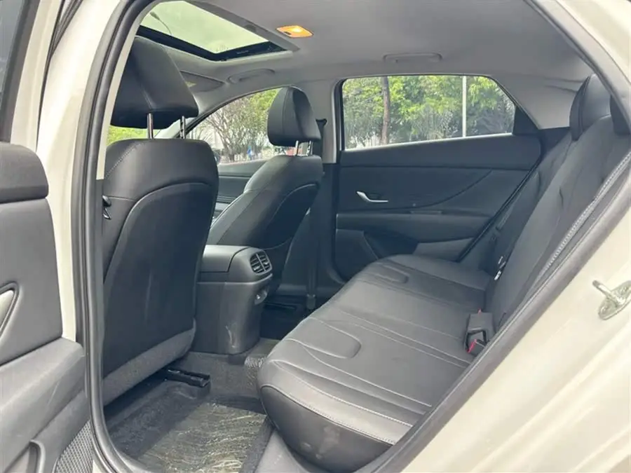 إيلانتر 2022 1.5 لتر CVT LUX بريميوم