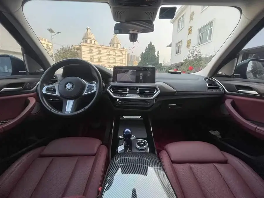 BMW X3 2022 xDrive30i Leading Model M Night Package