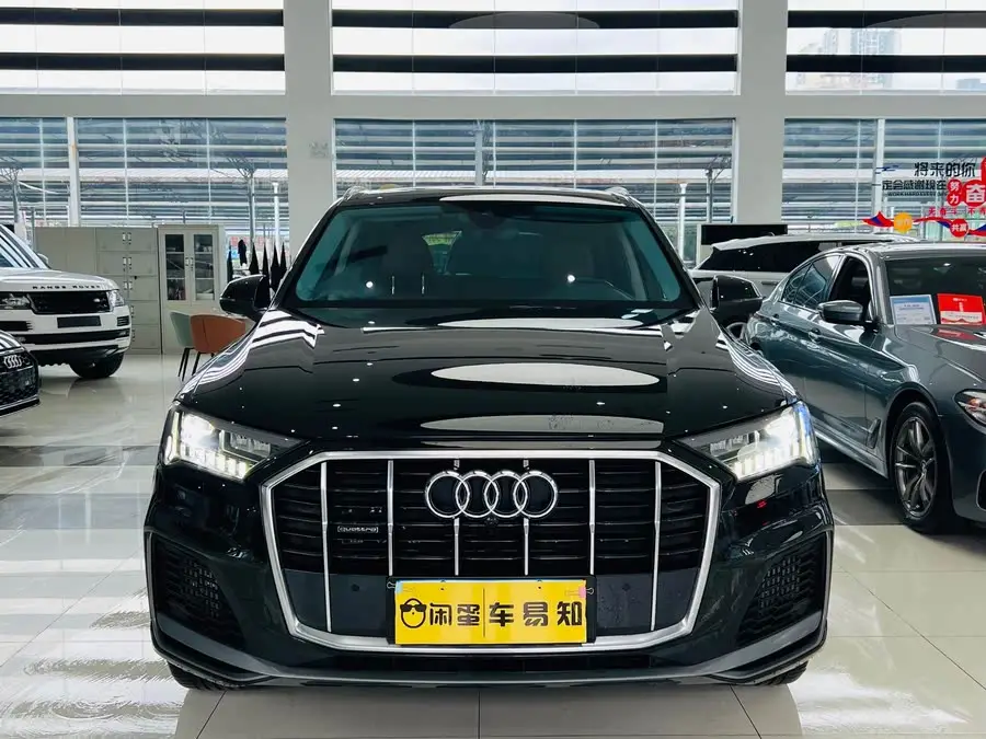 Audi Q7 2023 55 TFSI quattro S line Sport