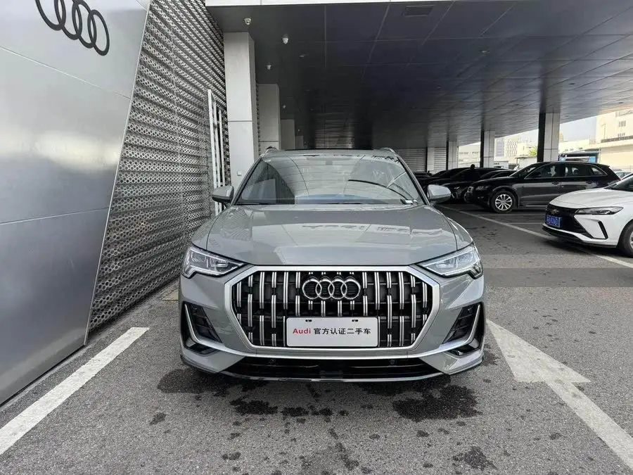 Audi Q3 2024 35 TFSI Style