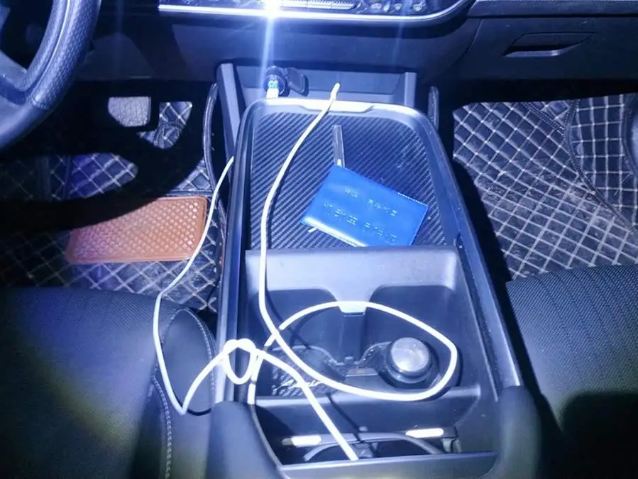 بيوك لاكروس 2023 28T بريميوم