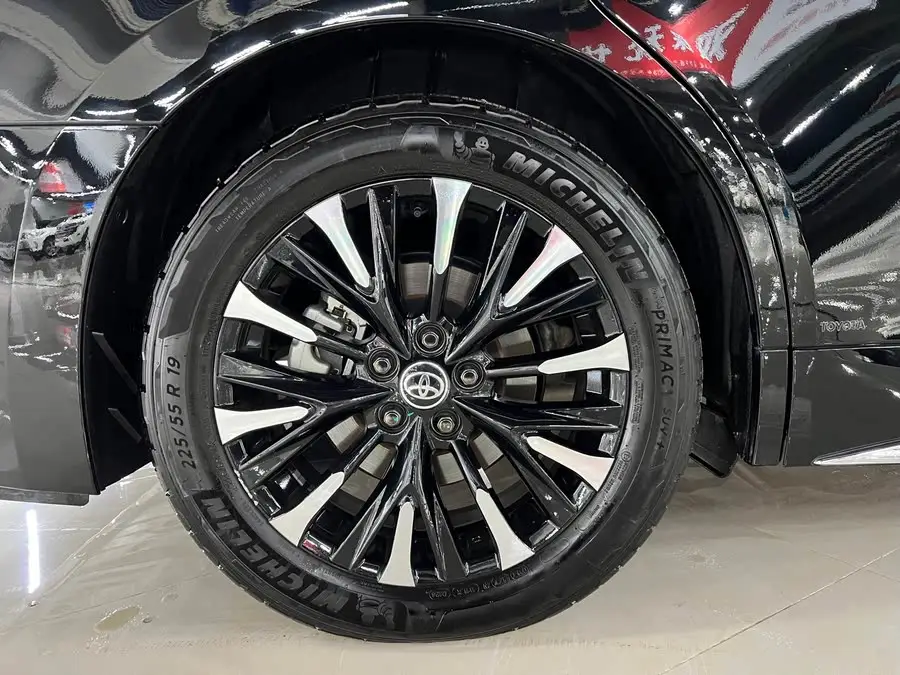 ألڤارد 2024 فئة المحرك المزدوج 2.5L الفاخرة