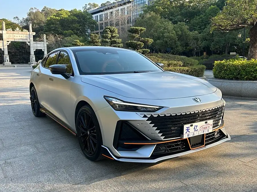 Changan UNI-V 2023 1.5T Sport Edition