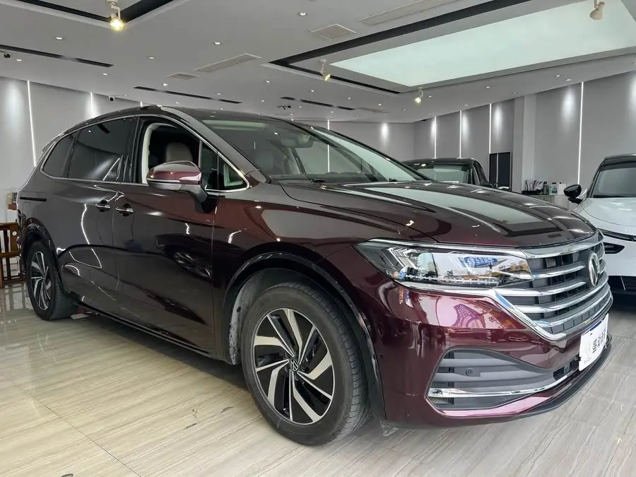 Volkswagen Viloran 2022 380TSI Premium Edition