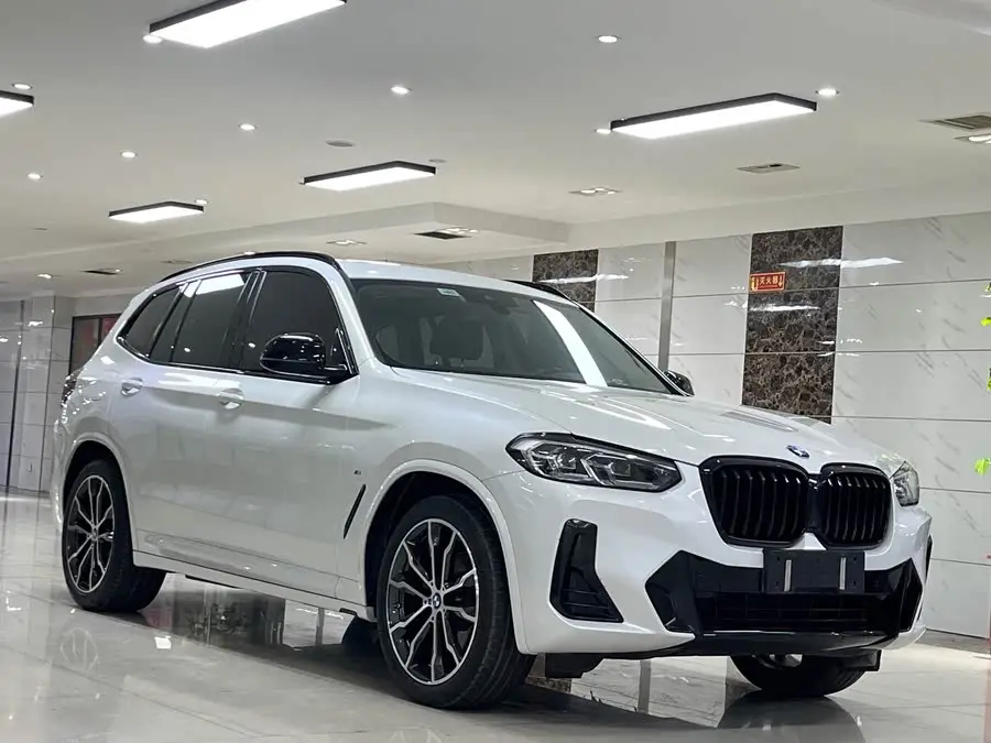 BMW X3 2022 xDrive30i Leading Model M Shadow Package