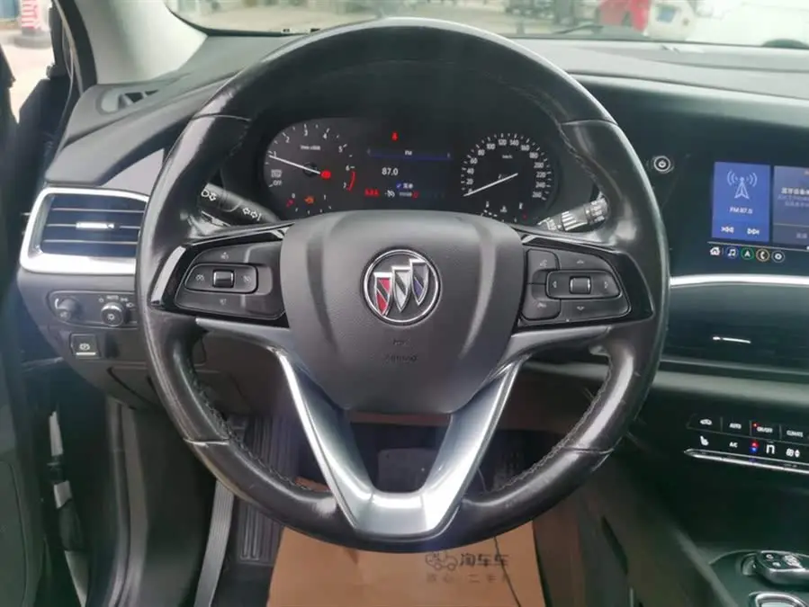 2020 بويك إنفيجن 28T الفاخرة بالدفع الأمامي