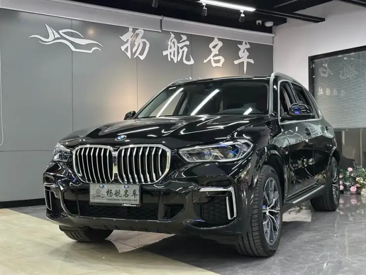BMW X5 2022 Facelift xDrive 30Li Luxury M Sport Package