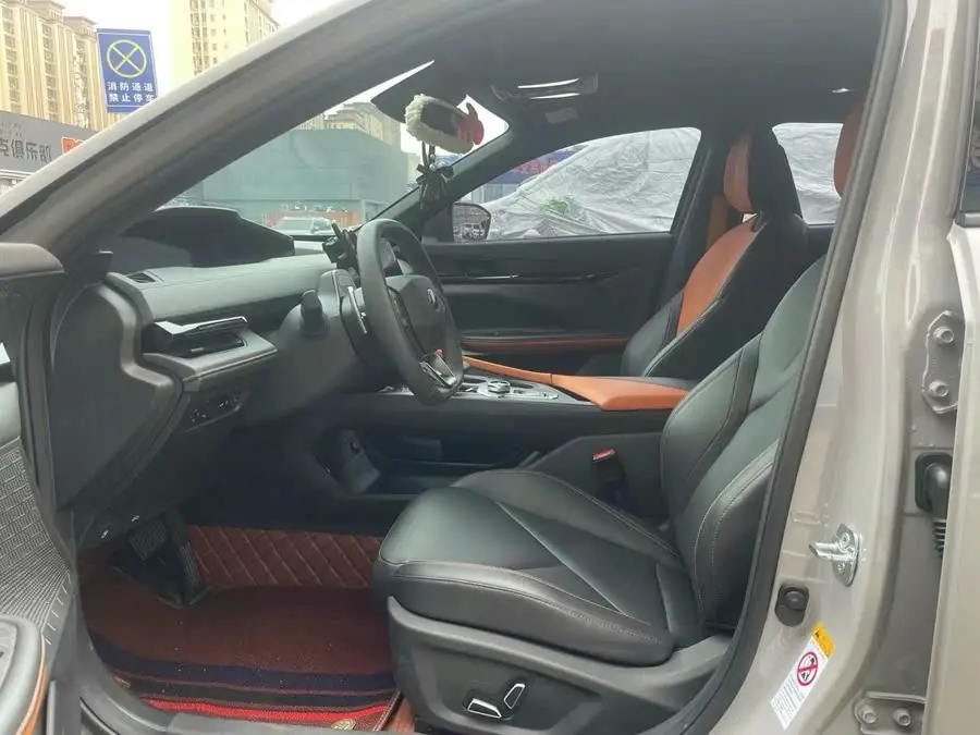 Changan UNI-V 2022 1.5T Premium