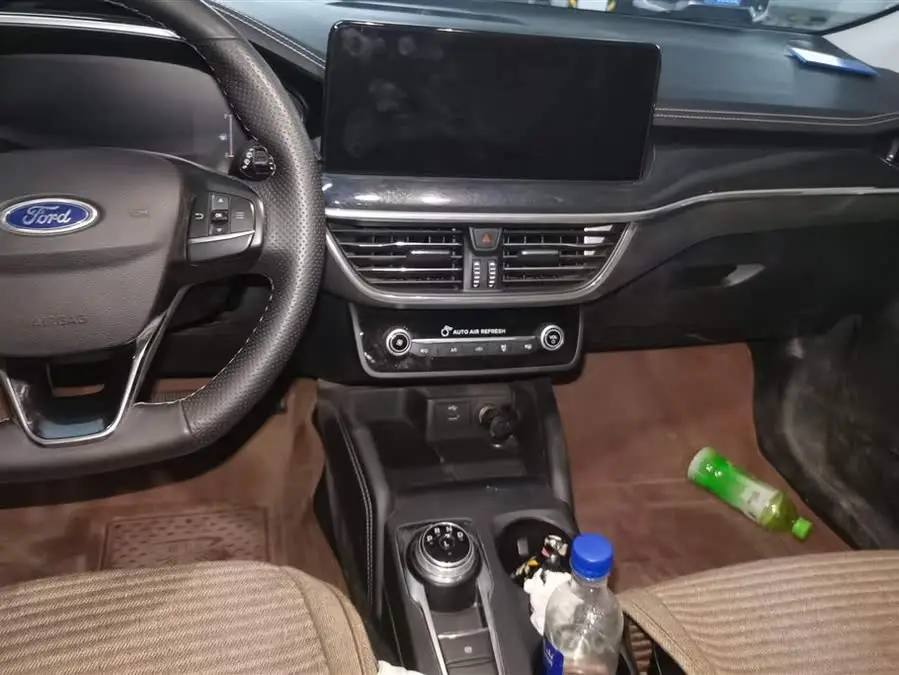 2021 فورد فوكس 2.0 لتر ايكوبوست 180 أوتوماتيك تريند