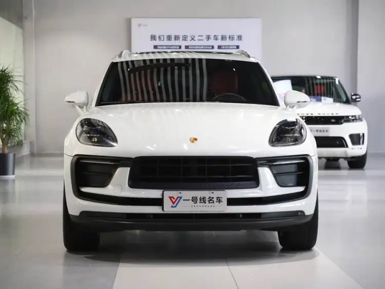 2023 Macan 2.0T