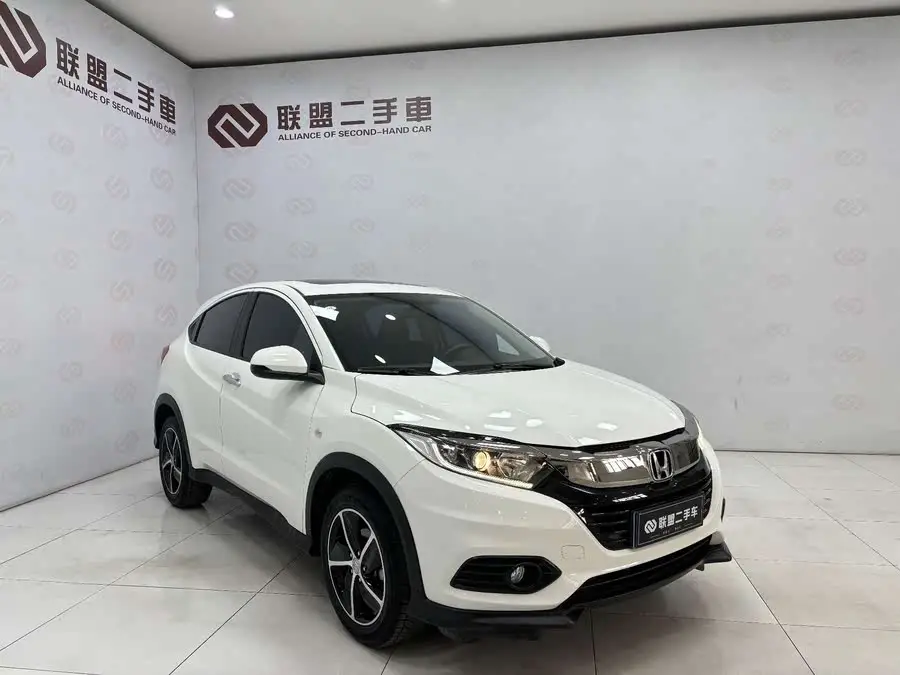 هوندا HR-V 2020 1.5 لتر CVT النسخة الرائدة