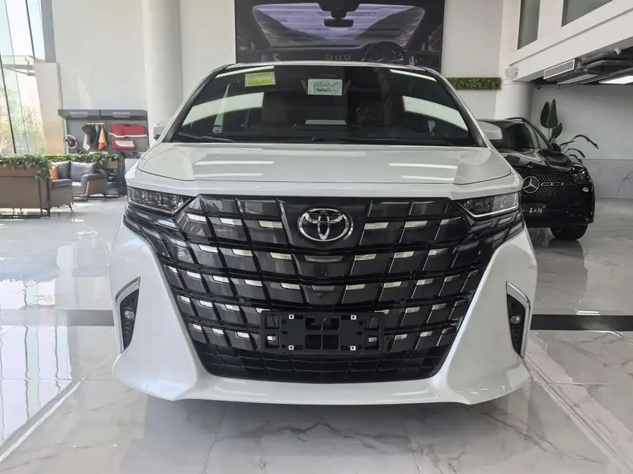 ألفارد 2024 بمحرك مزدوج 2.5 لتر الإصدار المتميز