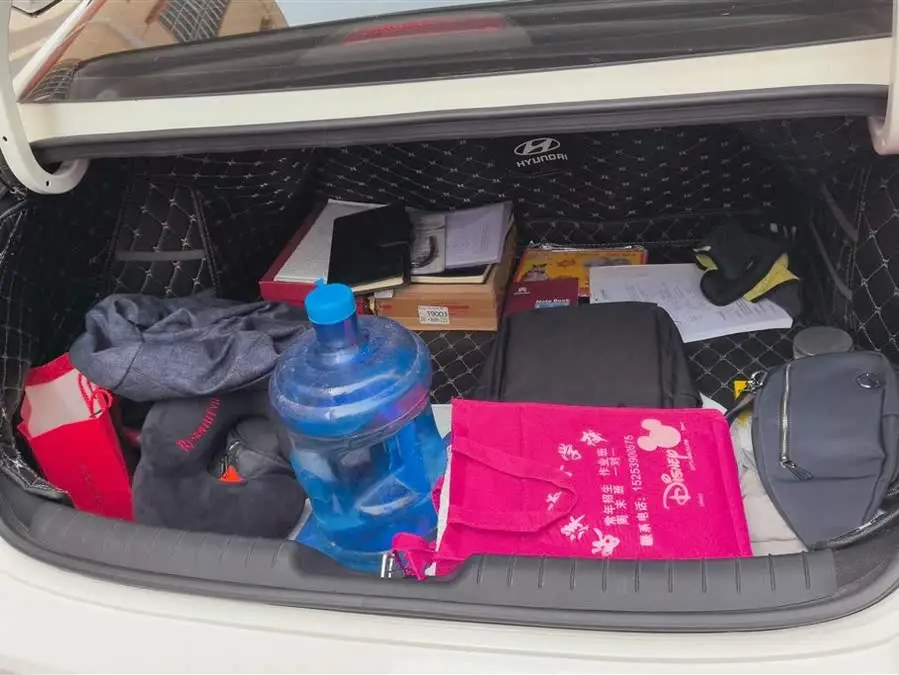 إيلانtra 2021 1.5L CVT LUX النسخة الفاخرة