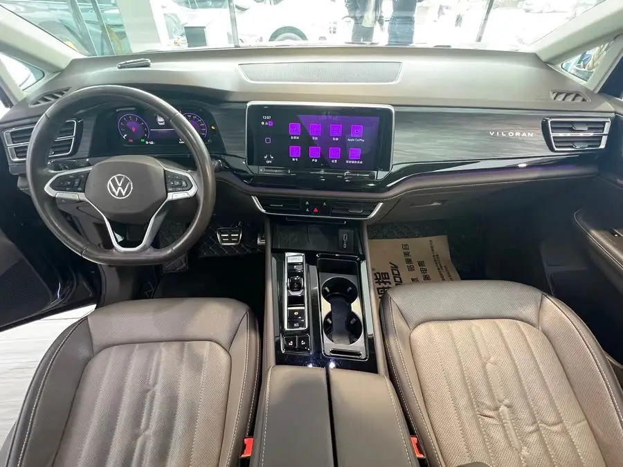 Volkswagen Viloran 2022 380TSI Premium Edition