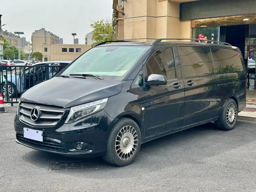 Vito 2020 2.0T Business Edition 7-seater