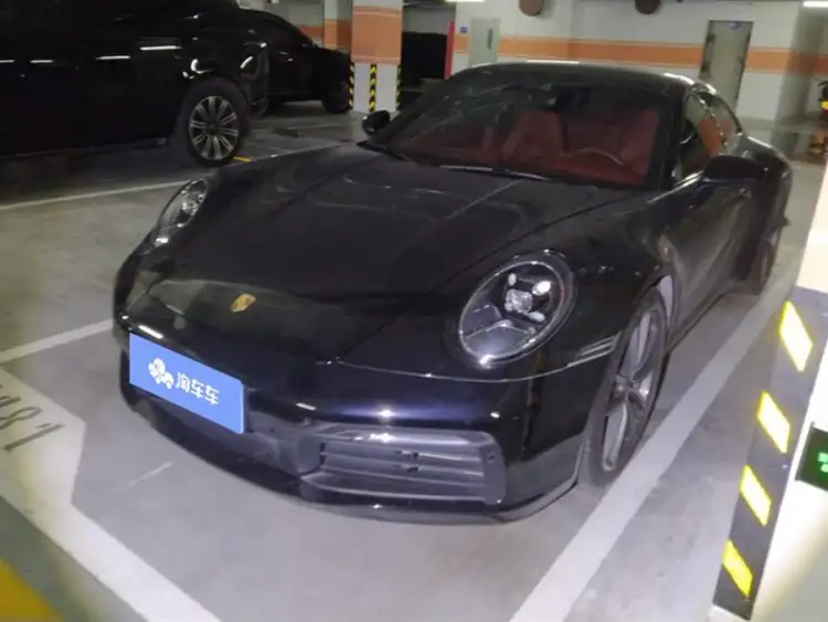 Porsche 911 2023 Carrera 3.0T