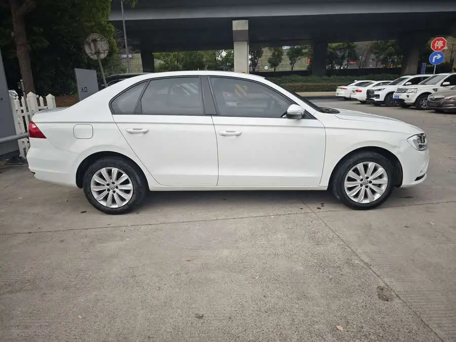 2019 Volkswagen Bora Legend 1.5L Automatic Fashion Edition National VI