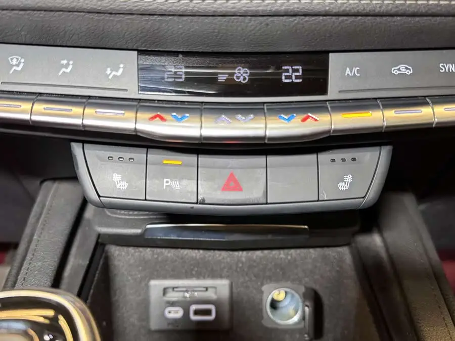 Cadillac XT4 2020 Facelift 28T FWD Premium