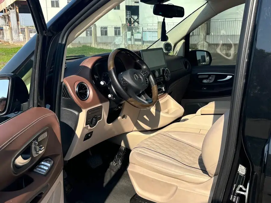 Vito 2021 2.0T Business Edition 7-seater