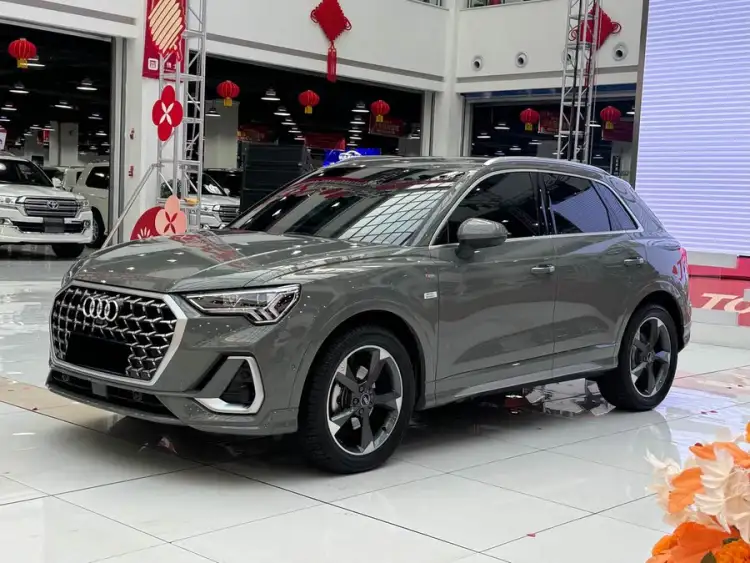 Audi Q3 2024 35 TFSI Fashion Dynamic