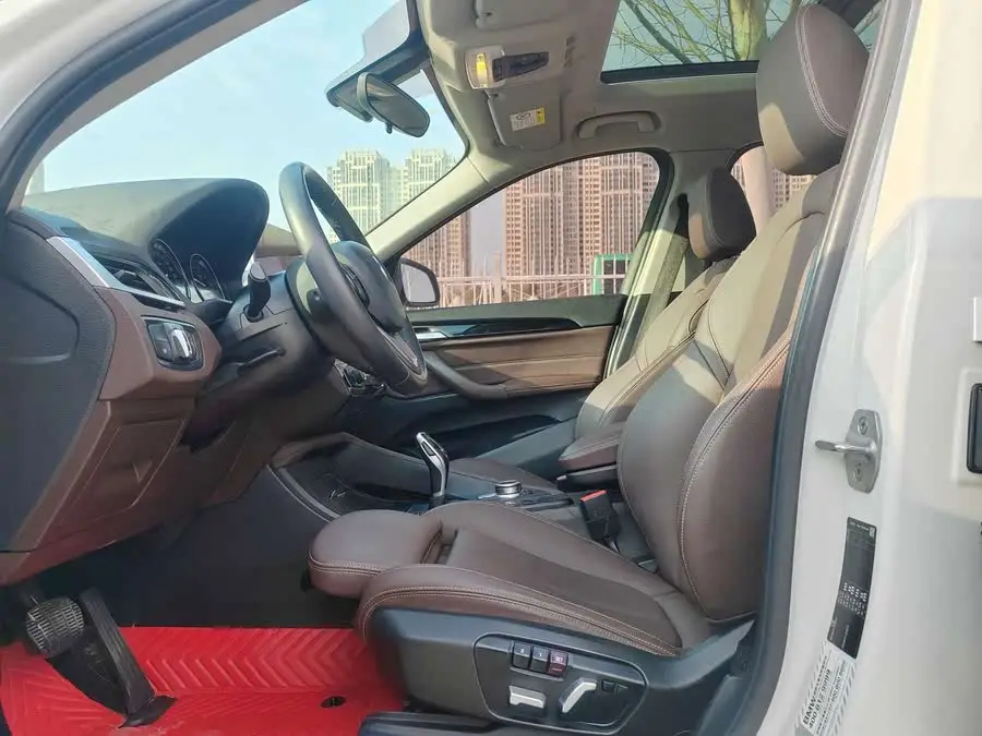 BMW X1 2021 sDrive20Li Luxury Edition