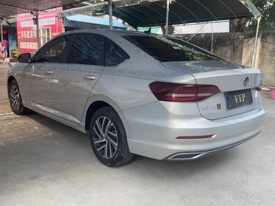 Lavida 2022 1.5L Automatic Vision Edition