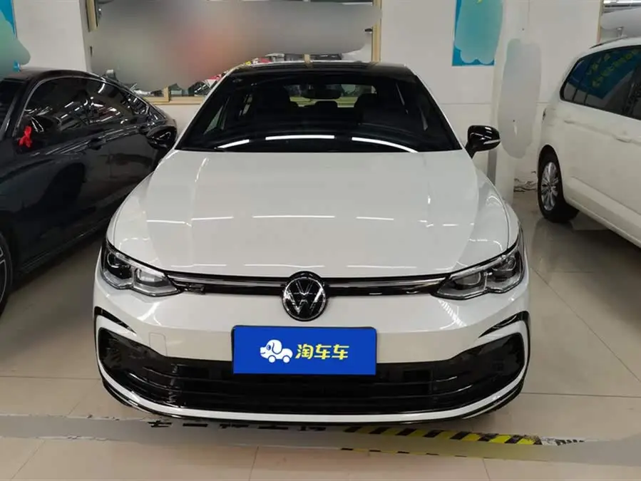 جولف 2023 طراز إعادة تصميم 280 TSI DSG R-Line Lite