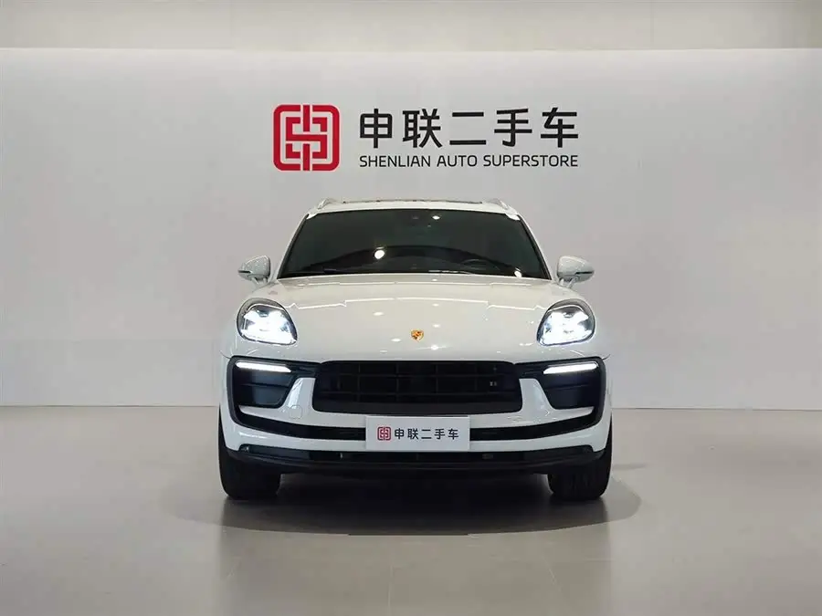 2023 Macan 2.0T