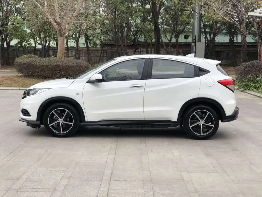 2022 Honda HR-V 1.5L CVT Phantom Night Pioneer Edition