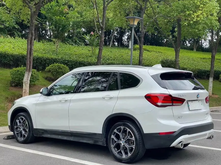 BMW X1 2021 sDrive25Li Leading Edition