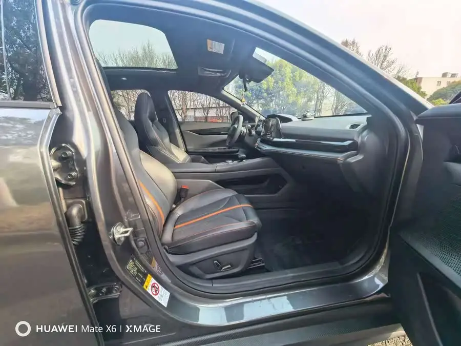 Changan UNI-V 2024 1.5T Premium