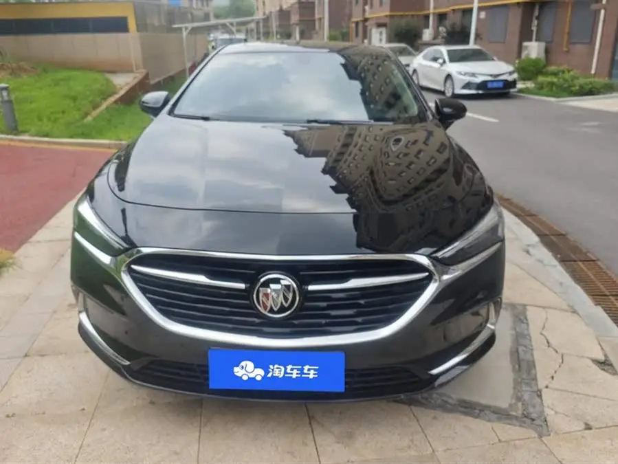 بيوك لاقروس 2021 552T الفاخرة